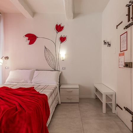Suite Modena Al Centro - Affitti Brevi Italia Esterno foto